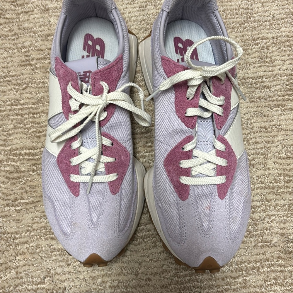 Lavender &Pink Women’s New Balance 327